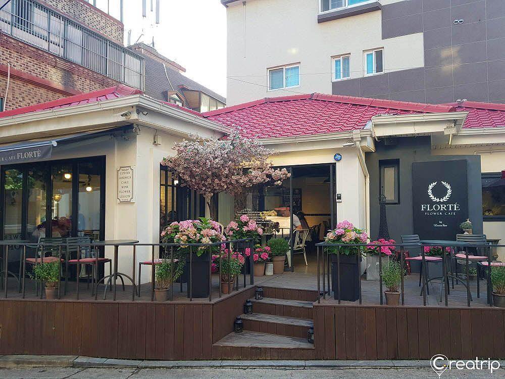 9 Hottest Cafe | Seoul 9 trendiest cafes in Seoul that could make you take gazillions of photos!